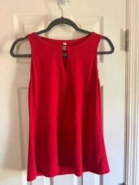 Sleeveless Red Women’s Keyhole Tank Top